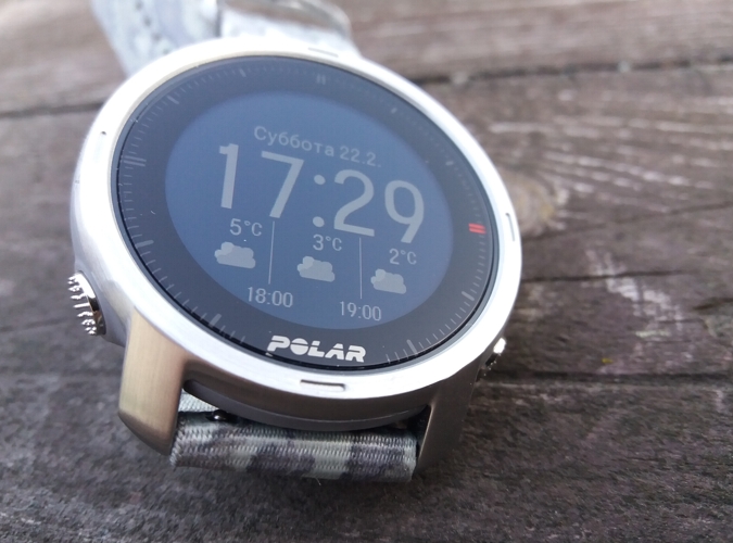 Polar Grit X экран с прогнозом погоды